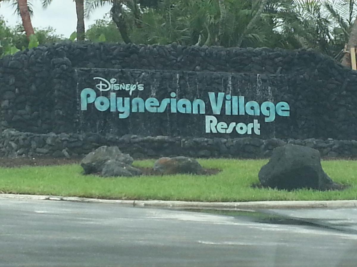 Sign-PolynesianVillage.jpg